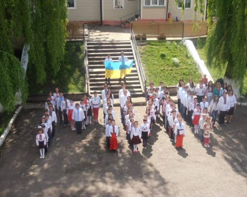 5 горизонтальних фото в блок цікаві факти з життя школи_ №4 зображення_viber_Мир - Сергій Олексюк